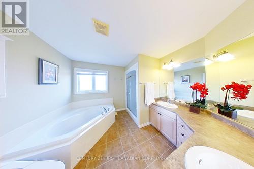 448 Cottontail Crescent, London, ON - Indoor Photo Showing Bathroom