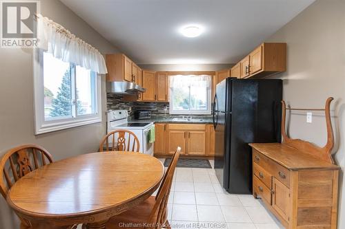 25488 Lindsay Road, Dresden, ON - Indoor