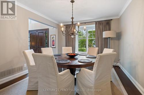 990 John Watt Boulevard, Mississauga, ON - Indoor Photo Showing Dining Room