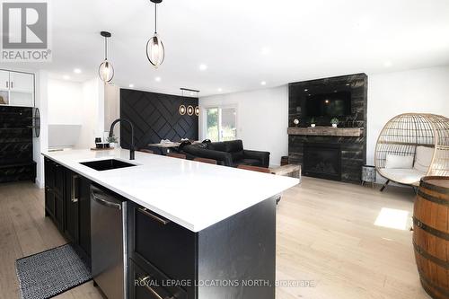 44 Parker Street W, Meaford, ON - Indoor Photo Showing Kitchen With Upgraded Kitchen