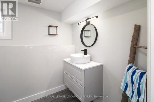 44 Parker Street W, Meaford, ON - Indoor Photo Showing Bathroom