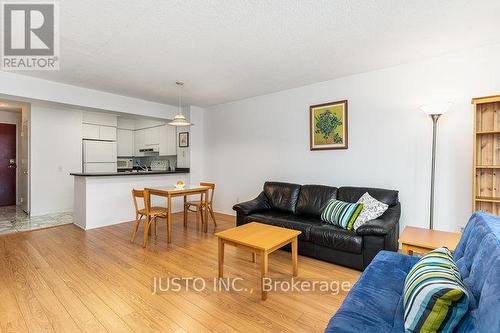 1108 - 750 Bay Street, Toronto, ON - Indoor Photo Showing Living Room