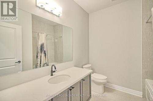 60 Harvey Bunker Crescent, Markham, ON - Indoor Photo Showing Bathroom