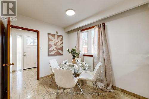 42 Swordbill Drive, Toronto, ON - Indoor Photo Showing Dining Room