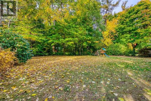 1031 Lakeshore Road W, Oakville, ON - Outdoor