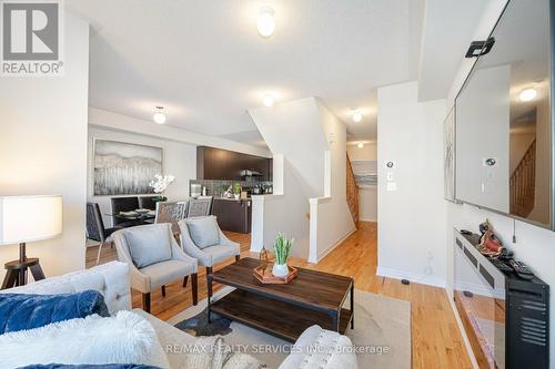 8 Haymarket Drive, Brampton, ON - Indoor Photo Showing Living Room