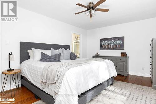 80 Stephenson Rd 7 E, Huntsville (Stephenson), ON - Indoor Photo Showing Bedroom