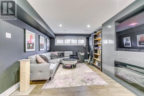 1241 Richards Crescent, Oakville, ON - Indoor With Fireplace