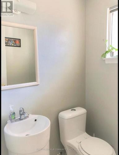 156 Snowshoe Crescent, Markham, ON - Indoor Photo Showing Bathroom