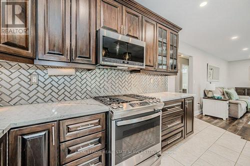 58 Dublin Drive, Hamilton, ON - Indoor Photo Showing Kitchen