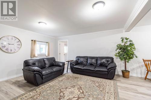 23B Mothers Road, Tweed, ON - Indoor Photo Showing Living Room