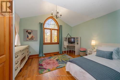 147 Main Street S, Halton Hills, ON - Indoor Photo Showing Bedroom