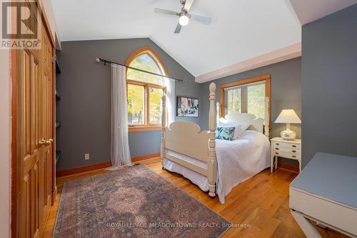 147 Main Street S, Halton Hills, ON - Indoor Photo Showing Bedroom