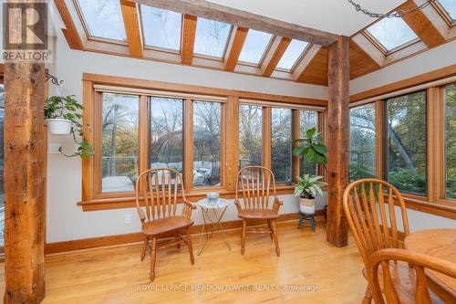 147 Main Street S, Halton Hills, ON - Indoor Photo Showing Dining Room