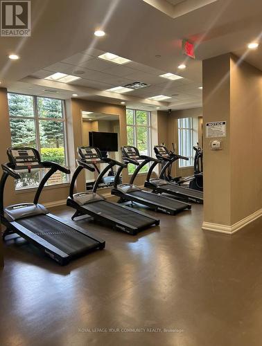 1116 - 9255 Jane Street, Vaughan, ON - Indoor Photo Showing Gym Room