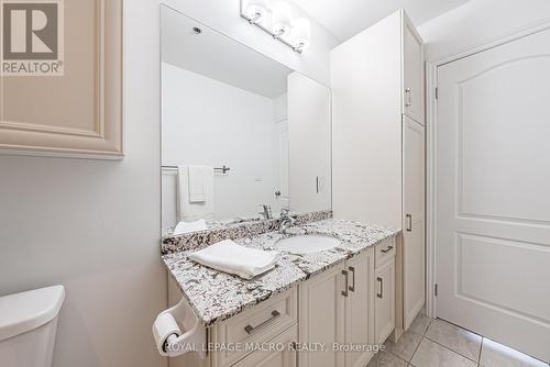 208 - 34 Plains Road E, Burlington, ON - Indoor Photo Showing Bathroom