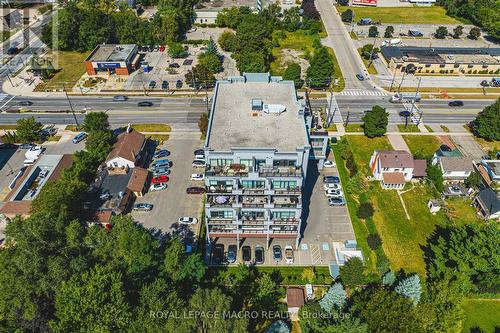 208 - 34 Plains Road E, Burlington, ON - Outdoor With View