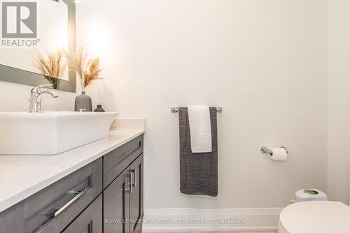 1204 Argreen Road, Mississauga, ON - Indoor Photo Showing Bathroom