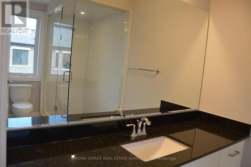 1208 Wheat Boom Drive, Oakville, ON - Indoor Photo Showing Bathroom