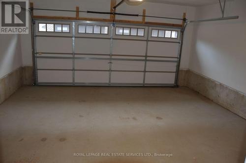 1208 Wheat Boom Drive, Oakville, ON - Indoor Photo Showing Garage