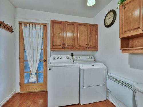 Bathroom - 1136 Ch. De Val-Des-Lacs, Sainte-Sophie, QC - Indoor Photo Showing Laundry Room