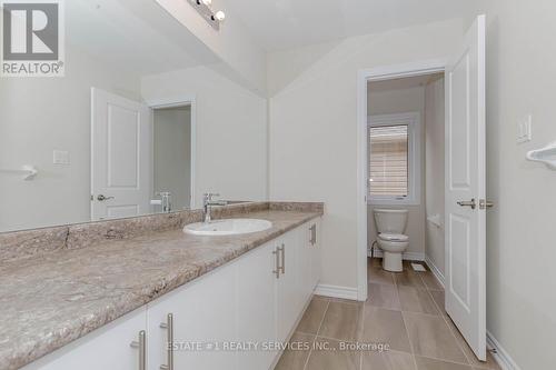 10 Blaney Street, Brant, ON - Indoor Photo Showing Bathroom