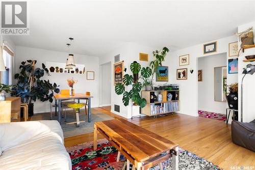 3408 Mason Avenue, Regina, SK - Indoor Photo Showing Living Room