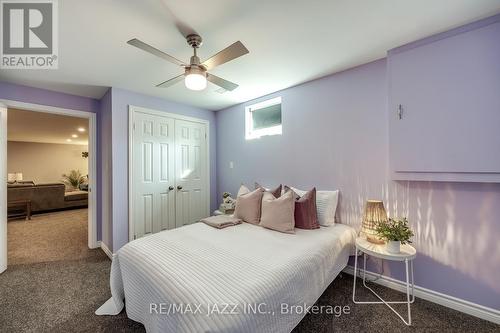 39 Argent Street, Clarington (Bowmanville), ON - Indoor Photo Showing Bedroom