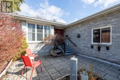 360 Sheppard Avenue, Pickering, ON - Outdoor