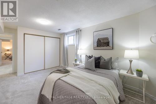 360 Sheppard Avenue, Pickering, ON - Indoor Photo Showing Bedroom