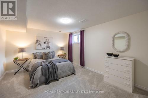 360 Sheppard Avenue, Pickering, ON - Indoor Photo Showing Bedroom