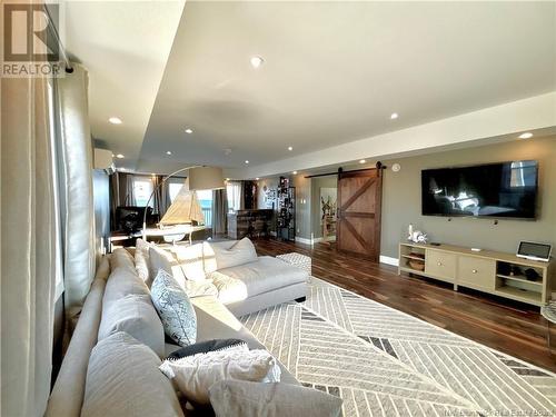 519 Bel-Air Road, Beresford, NB - Indoor Photo Showing Living Room