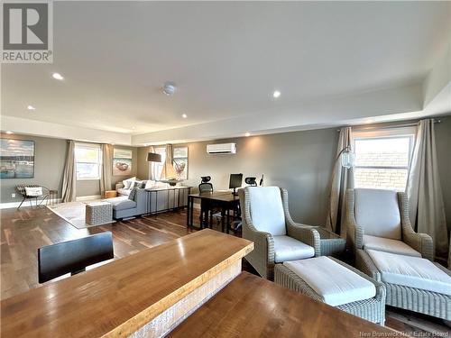 519 Bel-Air Road, Beresford, NB - Indoor Photo Showing Living Room