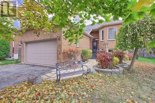 63 Annamaria Drive, Georgina, ON - Outdoor