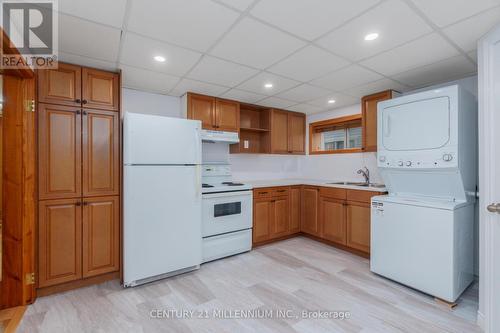 338 Walnut Street, Collingwood, ON - Indoor Photo Showing Laundry Room