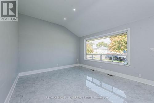 76 Raylawn Crescent, Halton Hills, ON - Indoor Photo Showing Other Room