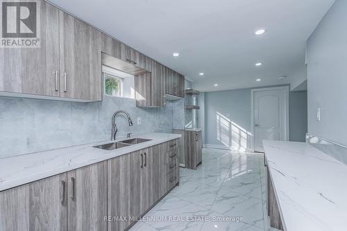 76 Raylawn Crescent, Halton Hills, ON - Indoor Photo Showing Kitchen With Double Sink