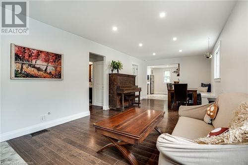 85 Grand Street, Brantford, ON - Indoor Photo Showing Living Room