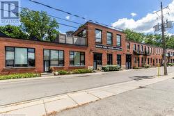 85 SPRUCE Street Unit# 106  Cambridge, ON N1R 4K4