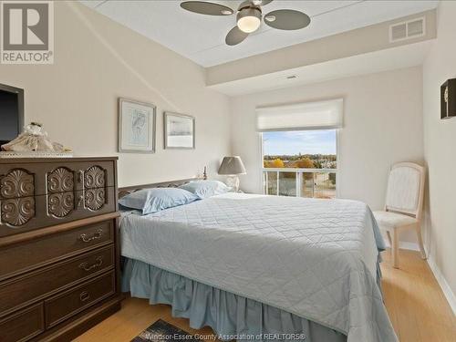 325 Village Grove Unit# 506, Tecumseh, ON - Indoor Photo Showing Bedroom