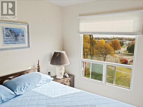 325 Village Grove Unit# 506, Tecumseh, ON - Indoor Photo Showing Bedroom