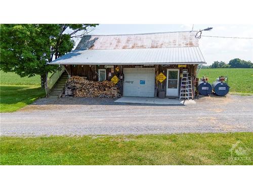 6443 Martin Street, Almonte, ON 