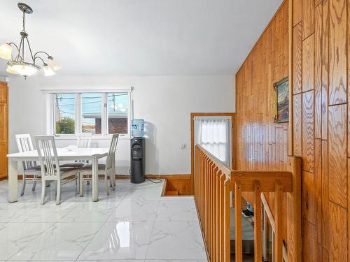 Kitchen - 102 11E Rue, Laval (Laval-Des-Rapides), QC - Indoor Photo Showing Dining Room