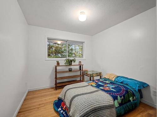 427 Harrogate Rd, Campbell River, BC 