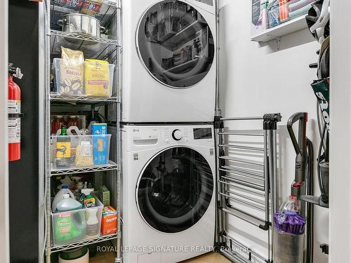 105-65 Scadding Ave, Toronto, ON - Indoor Photo Showing Laundry Room