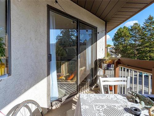 512-71 Gorge Rd West, Saanich, BC - Outdoor With Balcony With Exterior