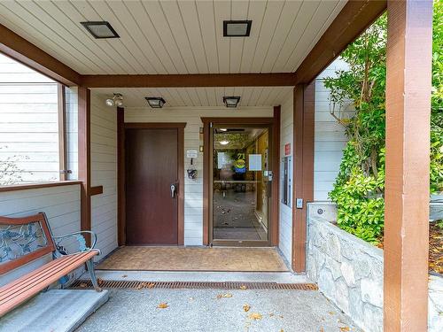 512-71 Gorge Rd West, Saanich, BC - Outdoor With Exterior