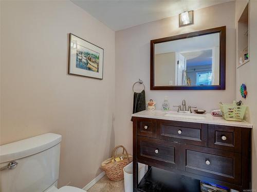 102-415 Linden Ave, Victoria, BC - Indoor Photo Showing Bathroom