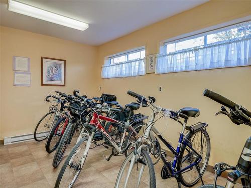 102-415 Linden Ave, Victoria, BC - Indoor Photo Showing Gym Room