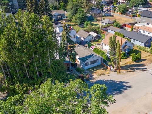 1053 Martin Avenue, Kelowna, BC - Outdoor With View